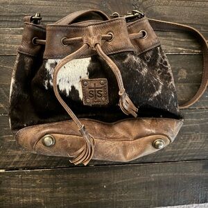STS Ranch Wear Tell Texas cowhide satchel purse